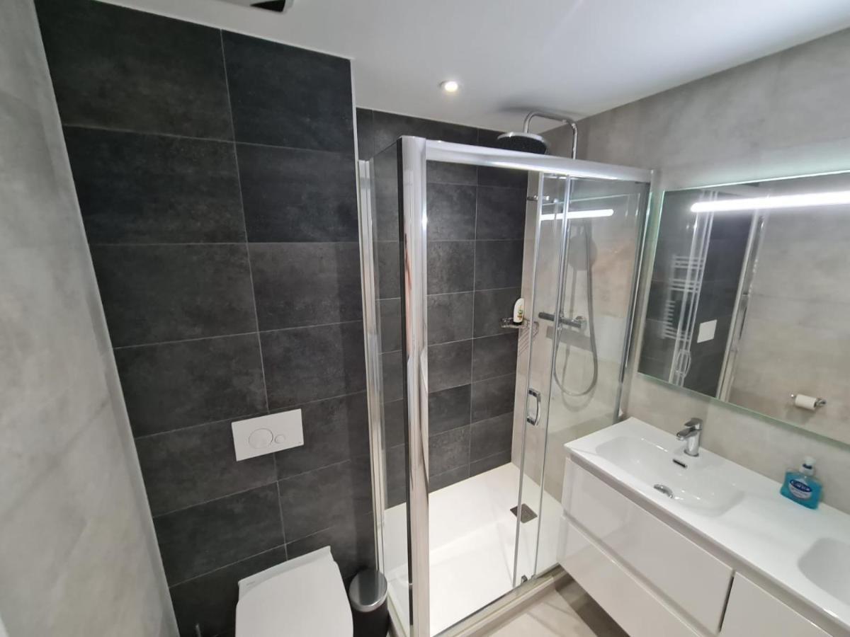E1 Apartment High Level Sea View ジブラルタル エクステリア 写真